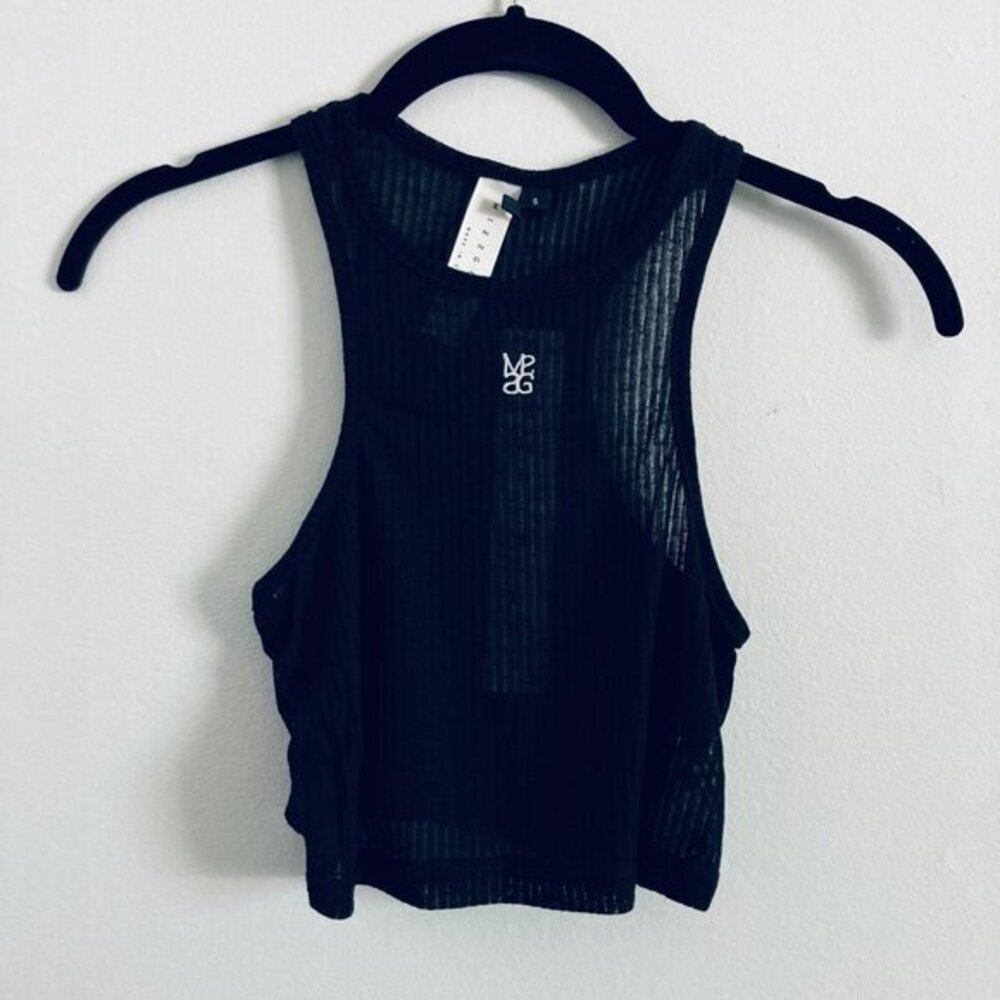 🍒 5/$25 🍒 Black Cropped Sheer Ribbed Racer Back Tank Top